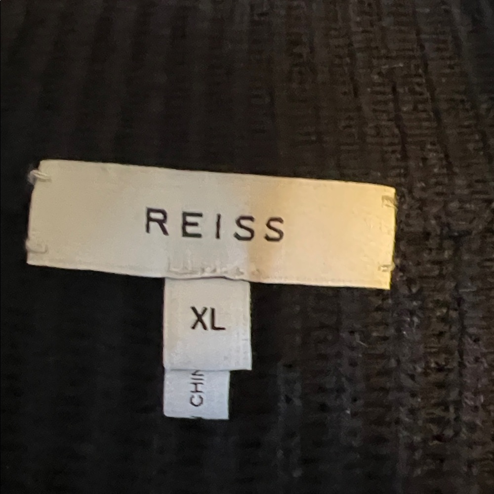 Hybrid Quilt and Knit Zip-Through Jacket in Navy - Picture 2 of 9